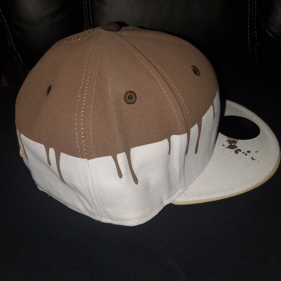 Very Rare Mickey Mouse Ice Cream Bar New Era Hat 7 1/2 - Picture 5 of 12